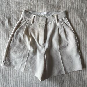 Aritzia Wilfred White/Cream High Waist Trouser Shorts